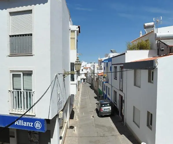 Ap 3 * לאגוּ‏ש